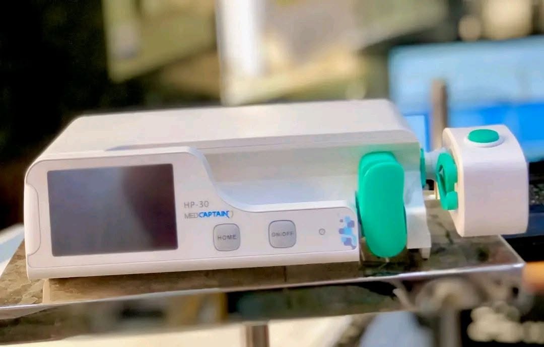 سرنجة محاليل ماركة ميد كابتن Syringe Pump HP-30 Med Captain — صورة 1 من 1