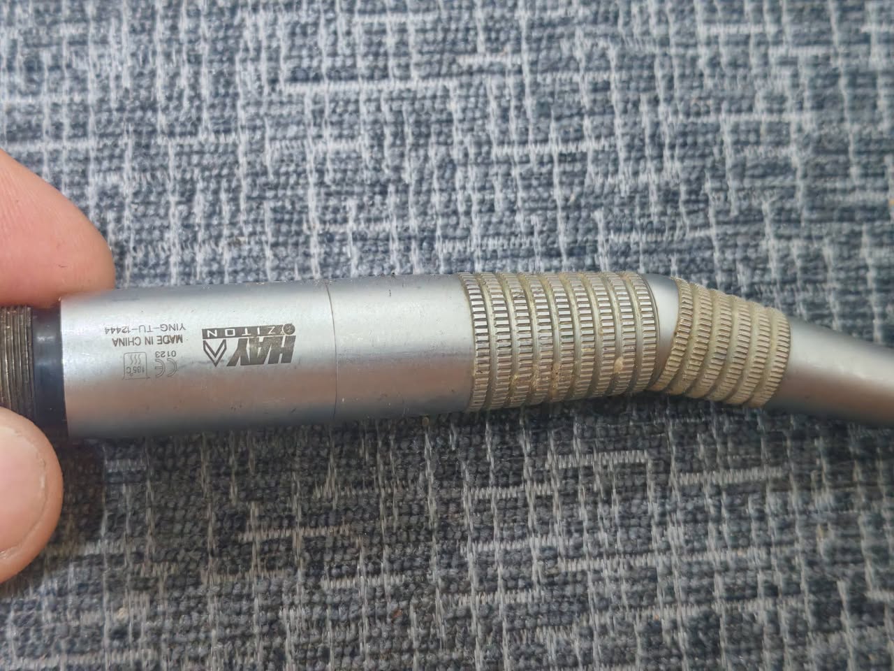 للبيع كونترا hey led امالجميتور شوكه معدن ليت كيور ليد one sec جديد كيت ربر دام — صورة 3 من 4