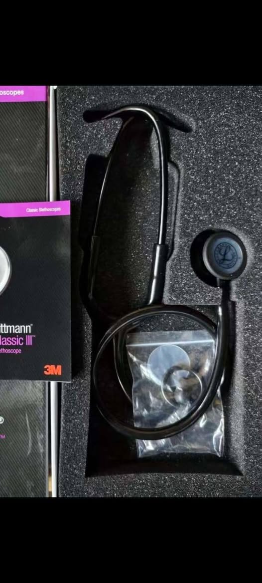 محتاج تجار ومكاتب توزيع سماعات Littmann classic iii — صورة 1 من 1