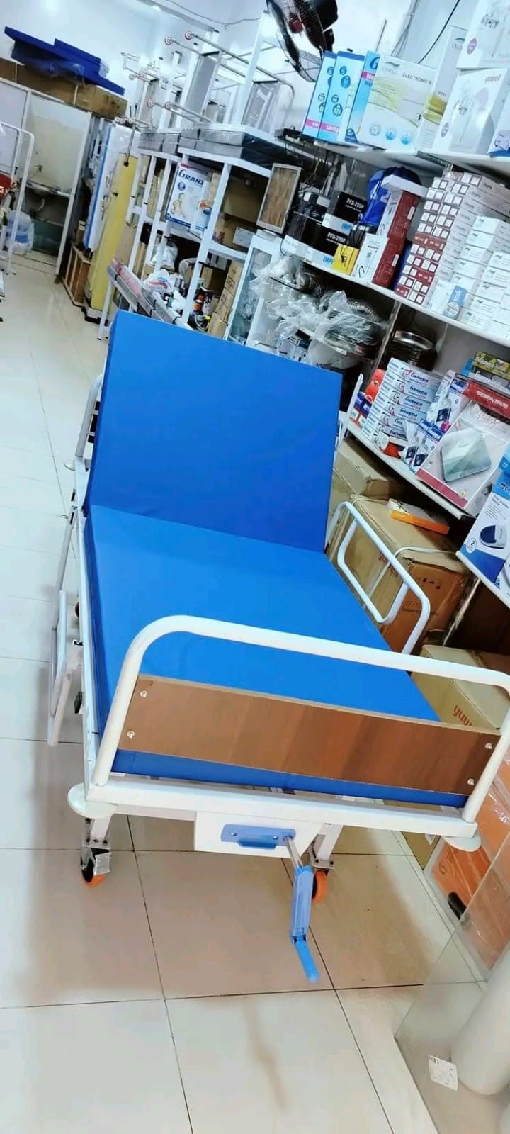 سرير طبي 1حركه بالمرتبة جديد واتساب 01224006701